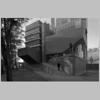 Engineering Building, Leicester University (1959-1963), Leicester UK, photo on architecture-history.org.,7.png